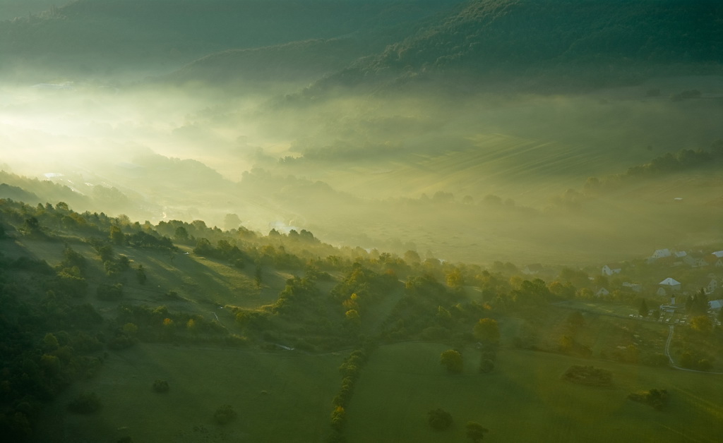 Svitanie nad Omšením