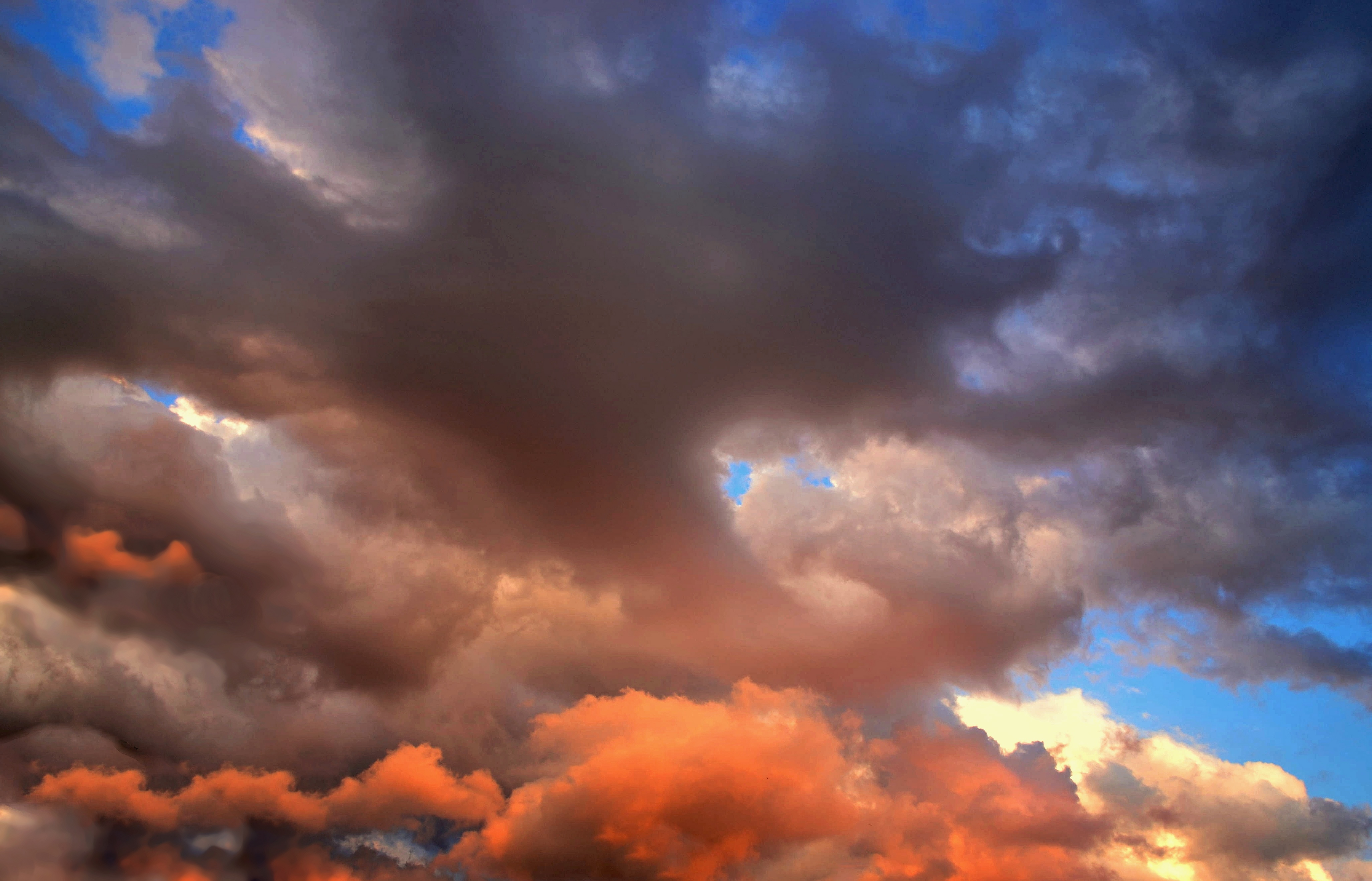 letní bouřlivý večer