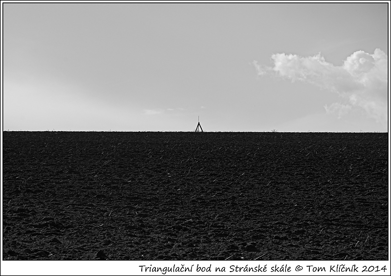 Triangulační bod na Stránské skále