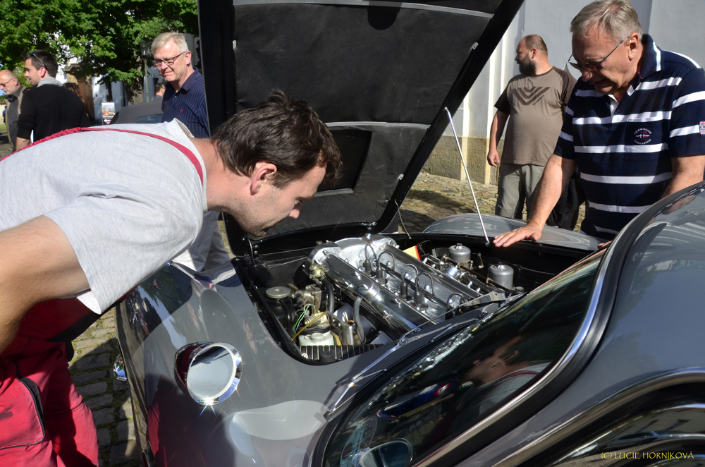 Retro Prague Historic Rally 2014 cíl