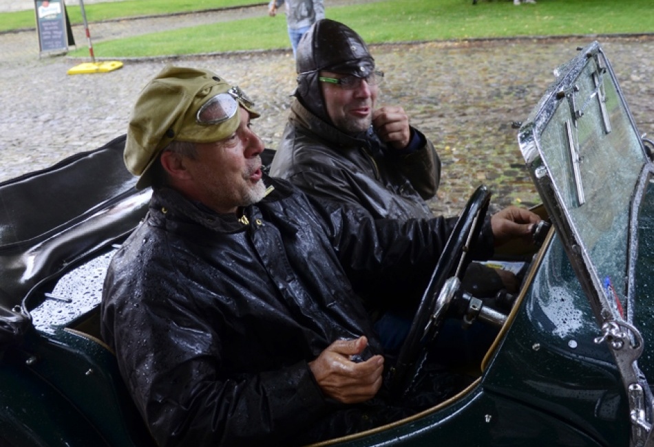 Retro Prague Historic Rally 2014 cíl