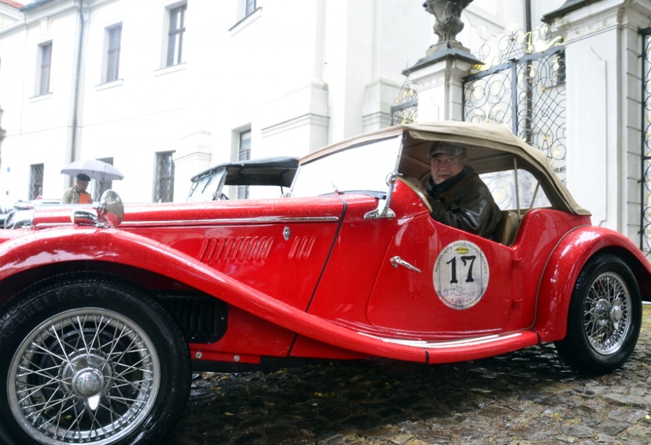 Retro Prague Historic Rally 2014 cíl