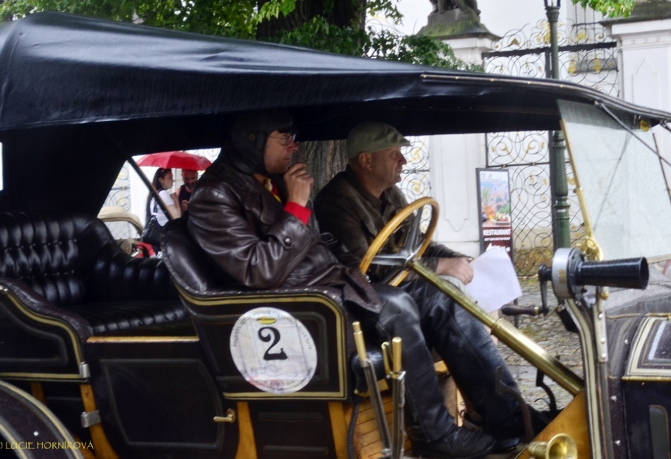 Retro Prague Historic Rally 2014 cíl
